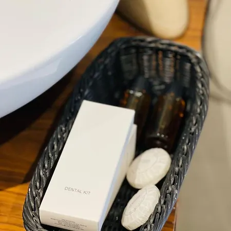 Shard Boutique 티라나