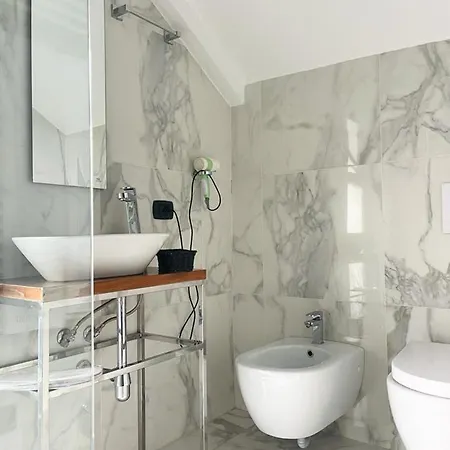 Bed & Breakfast Shard Boutique *