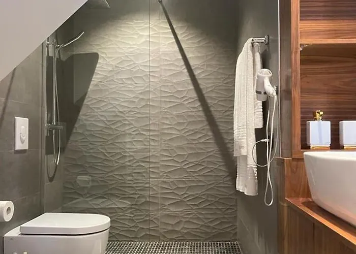 Nocleg ze śniadaniem Shard Boutique