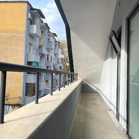 Shard Boutique Oda ve Kahvaltı