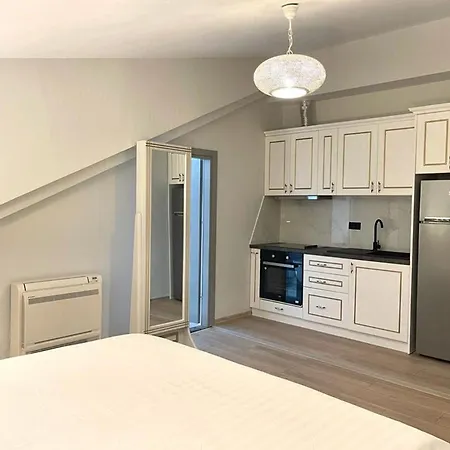 Oda ve Kahvaltı Shard Boutique Tiran