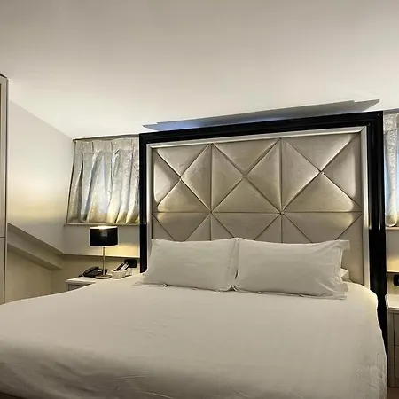 Shard Boutique Bed and Breakfast